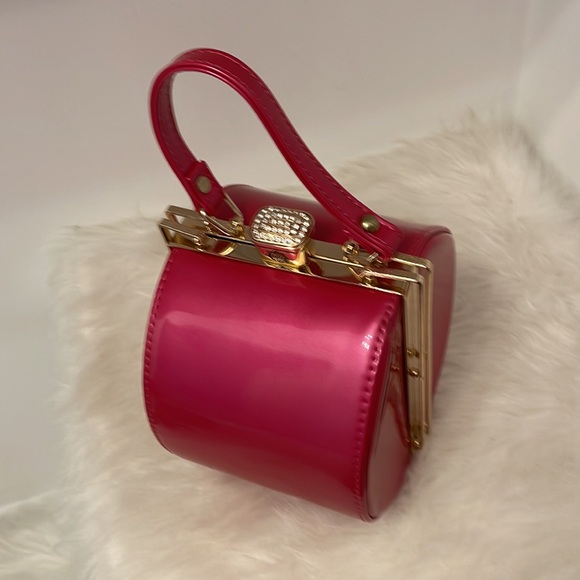 NWOT small bag - Picture 2 of 5